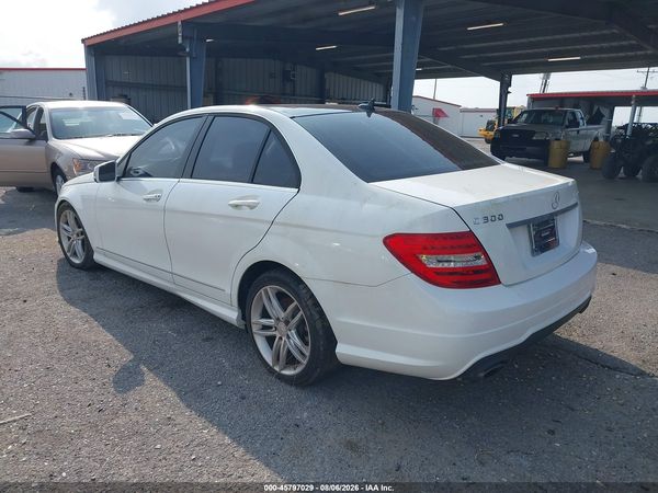 2013 MERCEDES-BENZ C 300 SPORT 4MATIC