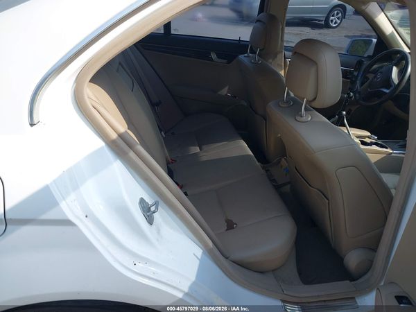2013 MERCEDES-BENZ C 300 SPORT 4MATIC