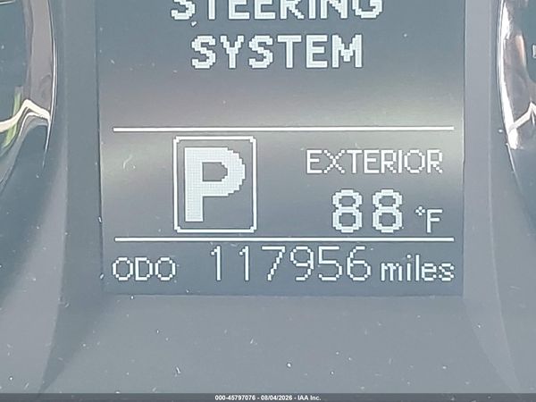 2015 TOYOTA SIENNA LE 8 PASSENGER