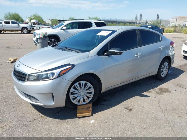 2017 KIA FORTE LX