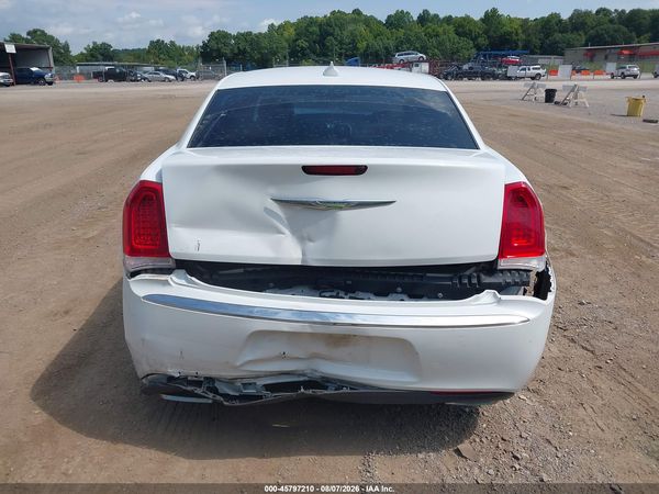 2015 CHRYSLER 300 LIMITED