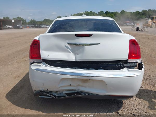 2015 CHRYSLER 300 LIMITED