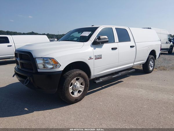 2017 RAM 3500 TRADESMAN  4X4 8' BOX