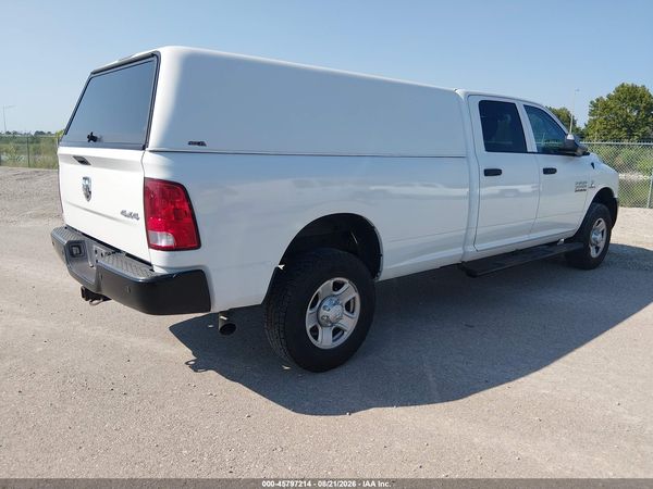 2017 RAM 3500 TRADESMAN  4X4 8' BOX