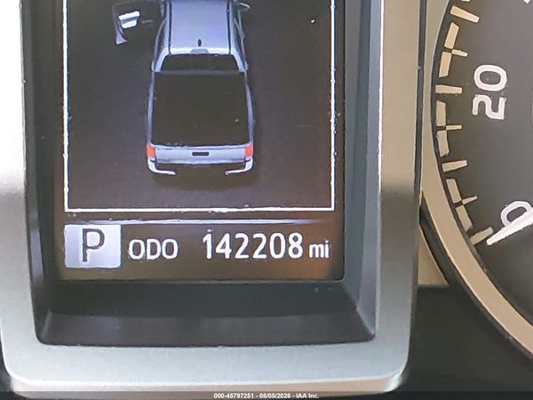 2020 TOYOTA TACOMA SR5 V6