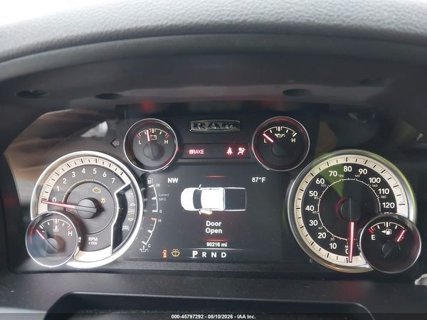 2017 RAM 1500 BIG HORN  4X4 5'7 BOX