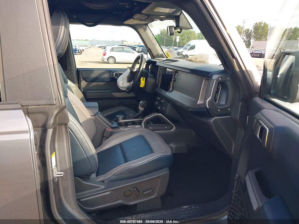 2022 FORD BRONCO OUTER BANKS — I5