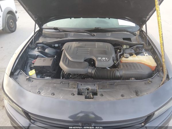 2016 DODGE CHARGER SXT