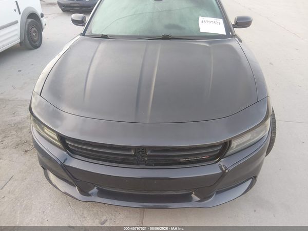 2016 DODGE CHARGER SXT