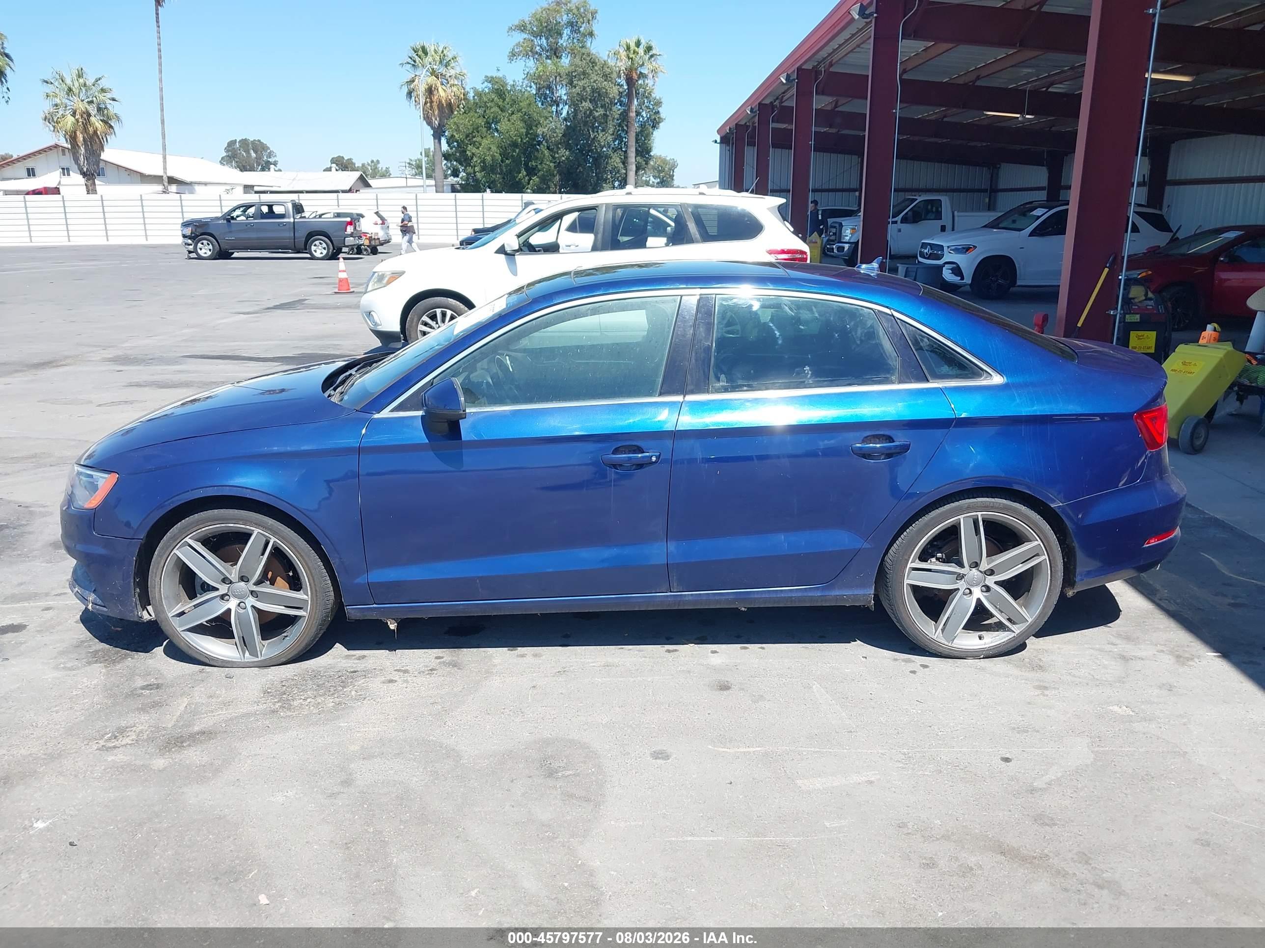 2015 AUDI A3 2.0T PREMIUM