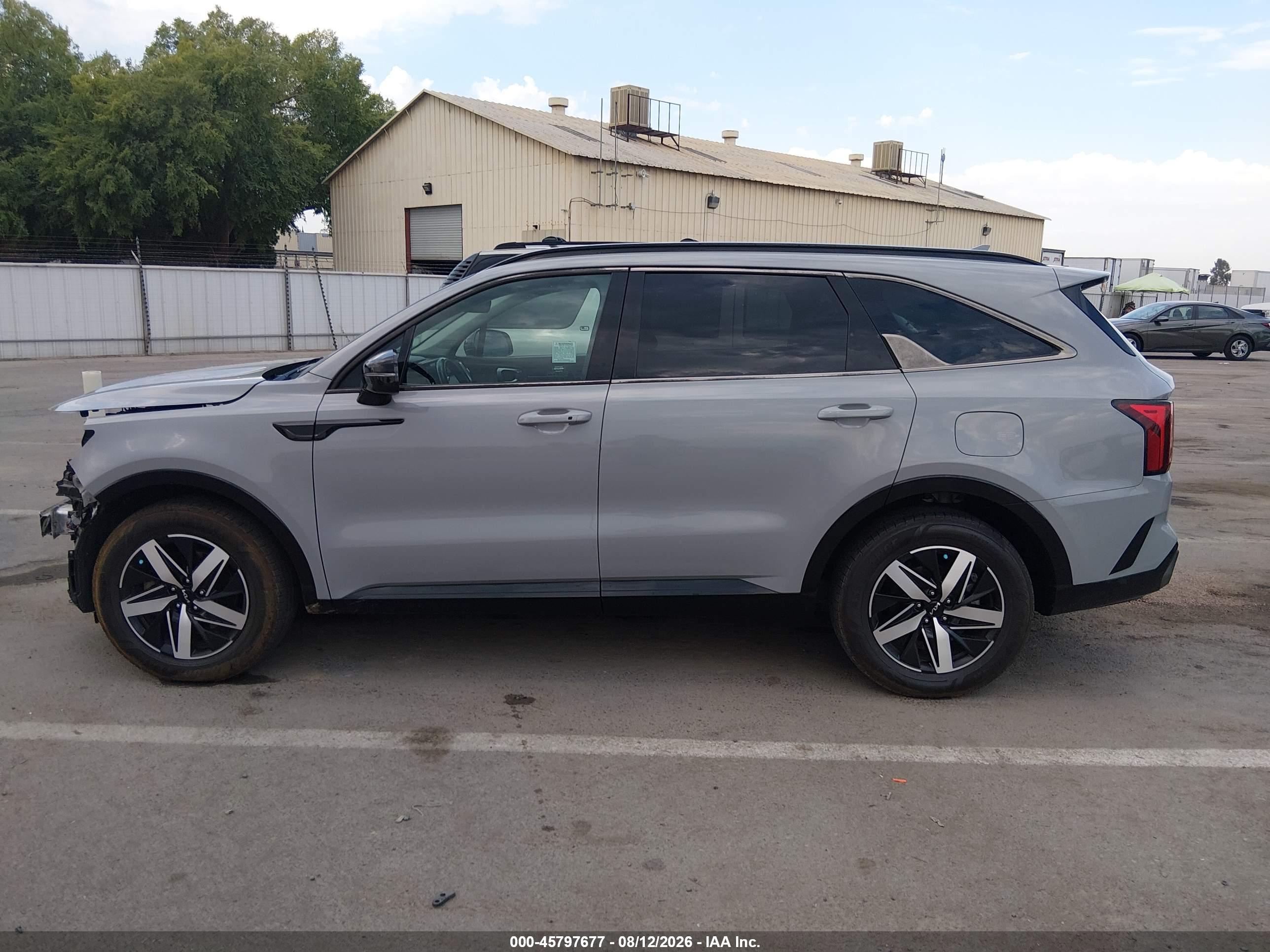 2023 KIA SORENTO EX