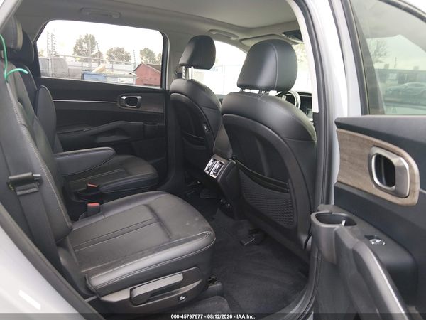 2023 KIA SORENTO EX