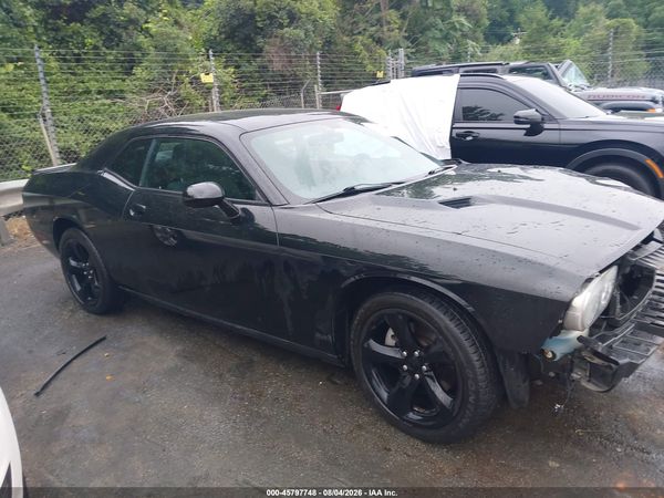 2014 DODGE CHALLENGER SXT
