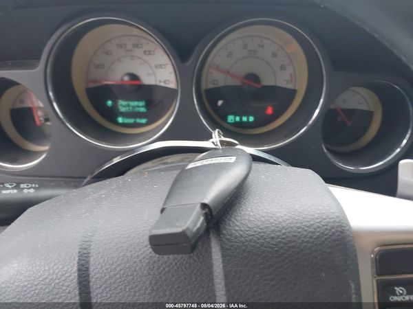 2014 DODGE CHALLENGER SXT