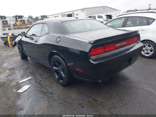 2014 DODGE CHALLENGER SXT