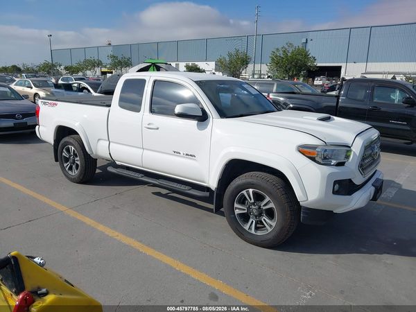 2017 TOYOTA TACOMA TRD SPORT
