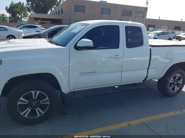 2017 TOYOTA TACOMA TRD SPORT