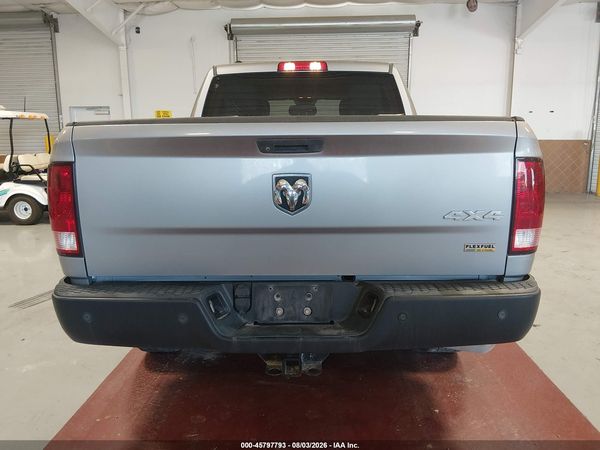 2019 RAM 1500 CLASSIC TRADESMAN  4X4 5'7 BOX
