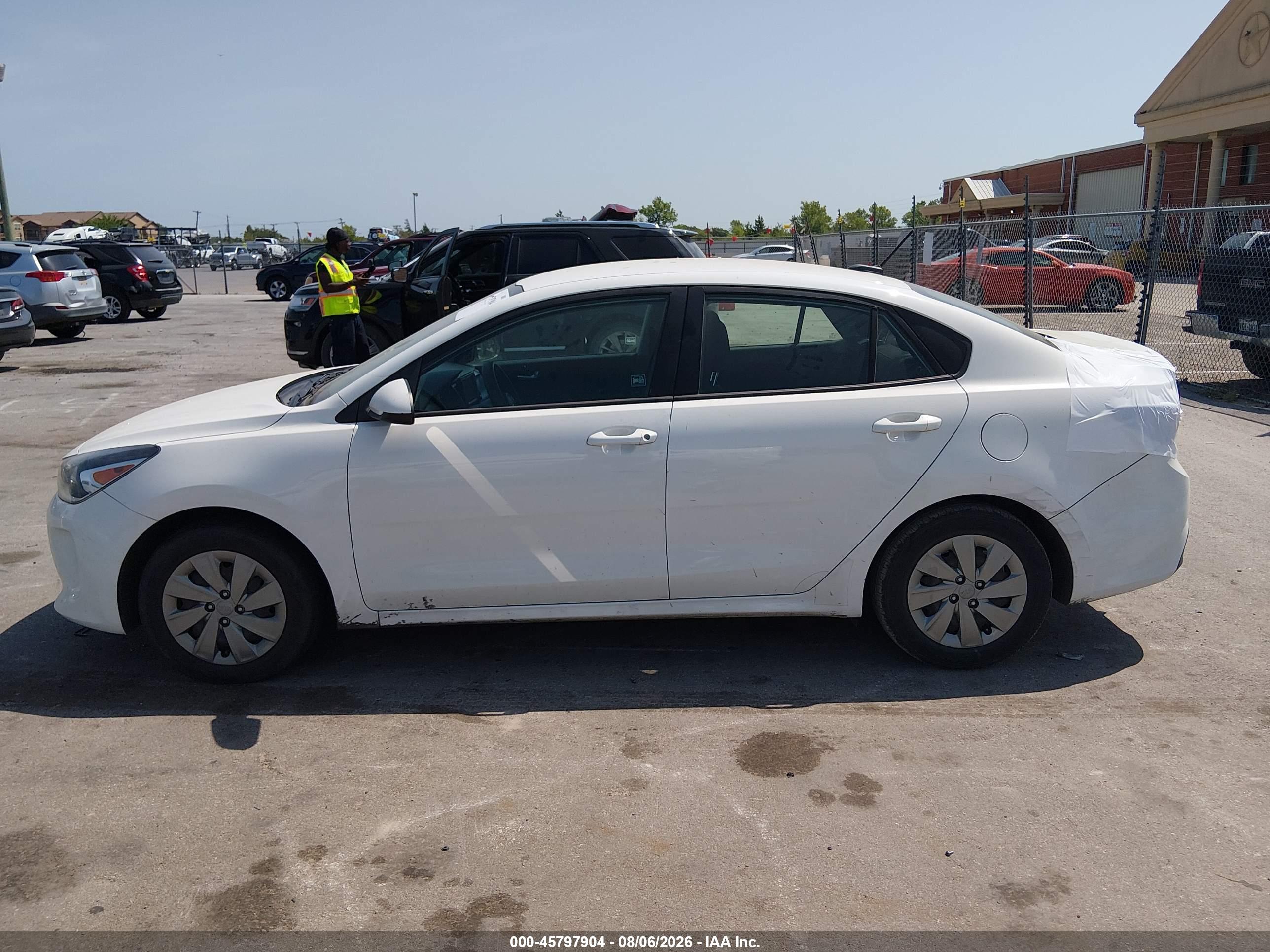 2020 KIA RIO S