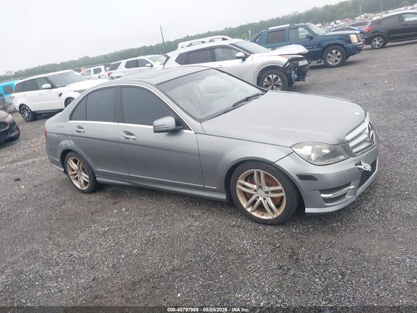 2013 MERCEDES-BENZ C 300 SPORT 4MATIC