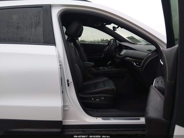 2022 CADILLAC XT4 FWD SPORT