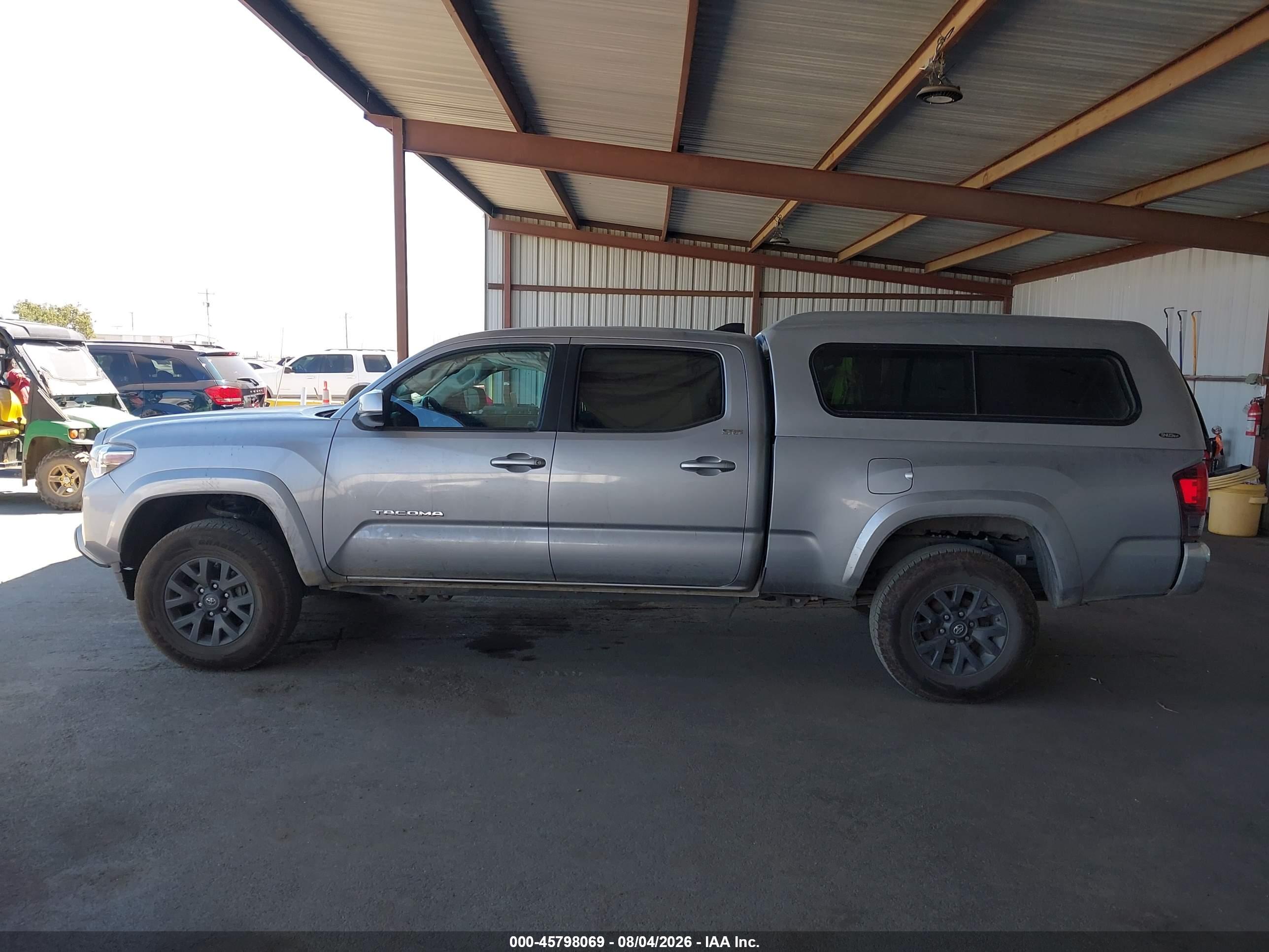 2021 TOYOTA TACOMA SR5 V6