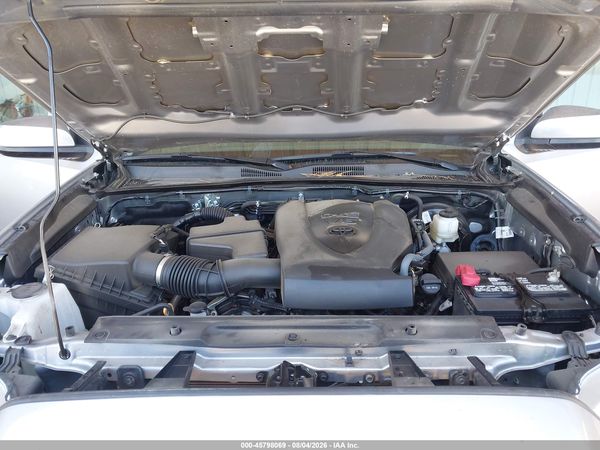 2021 TOYOTA TACOMA SR5 V6