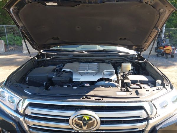 2021 TOYOTA LAND CRUISER VX-R grade