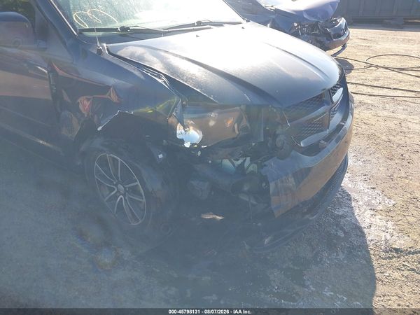 2015 DODGE GRAND CARAVAN SXT — I6