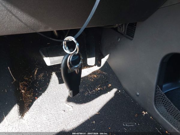 2015 DODGE GRAND CARAVAN SXT — I11