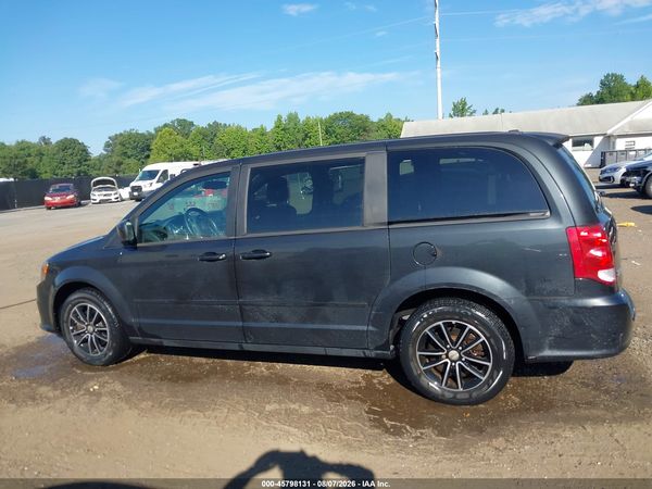 2015 DODGE GRAND CARAVAN SXT — I117