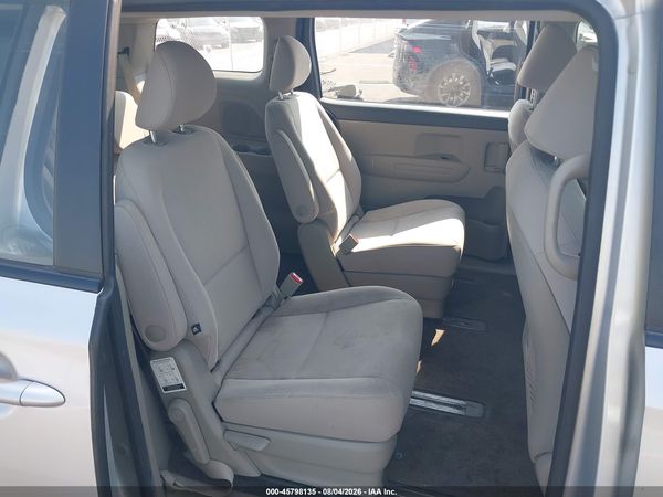 2016 KIA SEDONA L