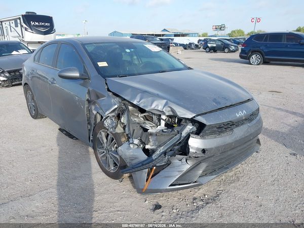 2022 KIA FORTE LXS