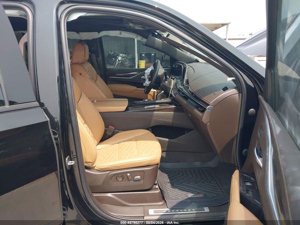 2022 CADILLAC ESCALADE 4WD SPORT