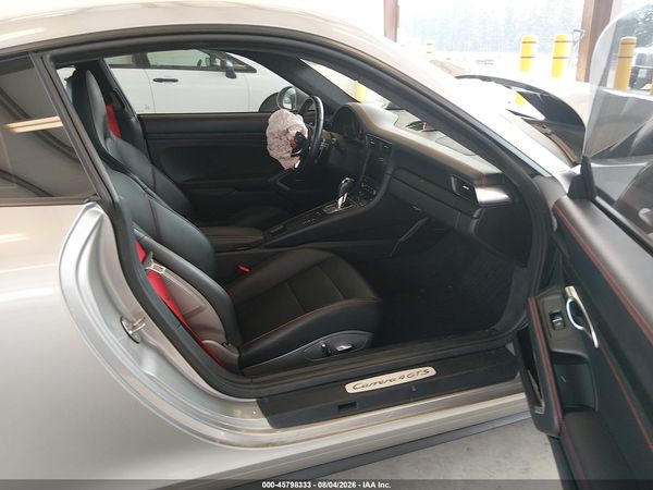 2019 PORSCHE 911