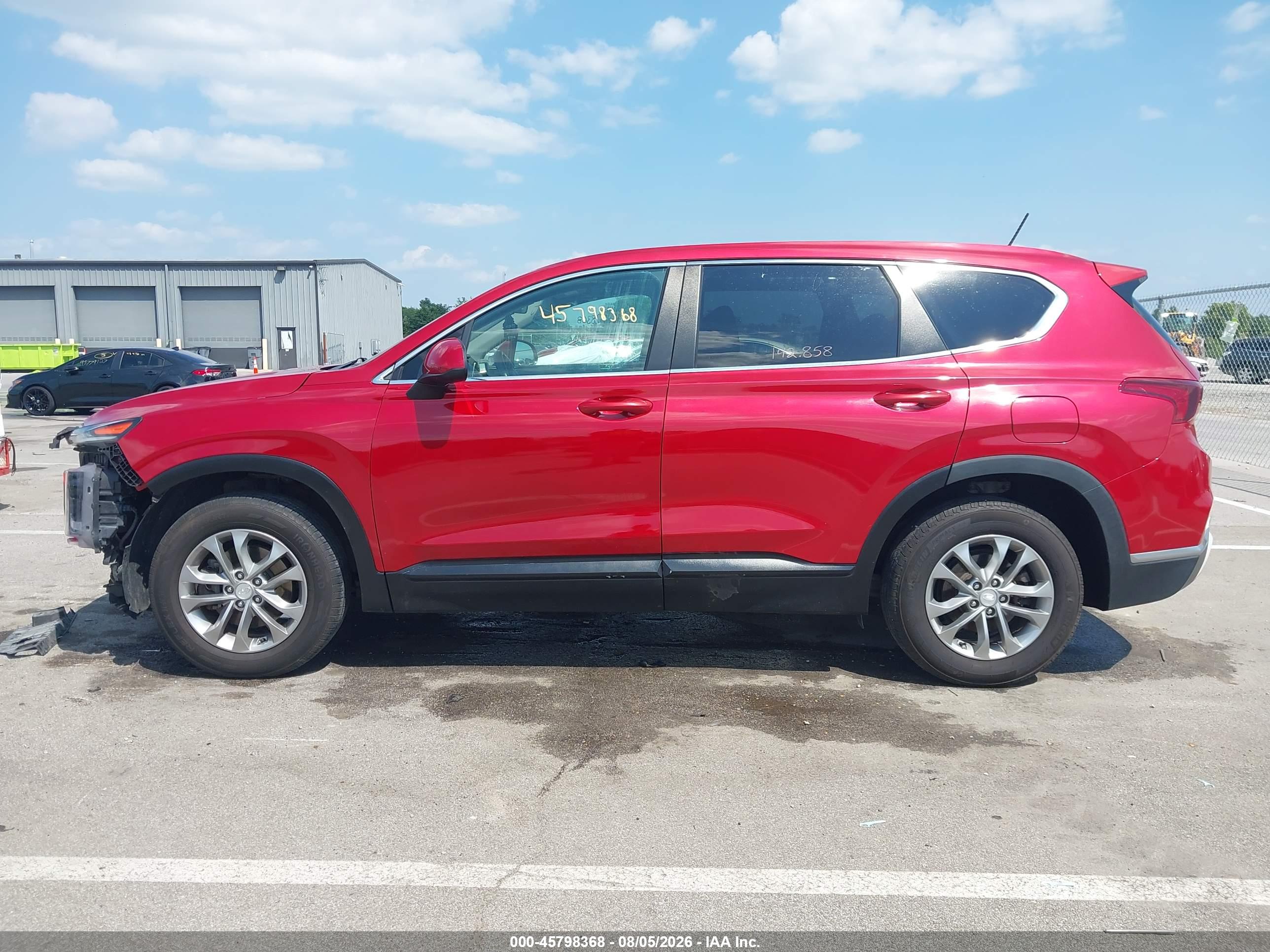 2019 HYUNDAI SANTA FE SE