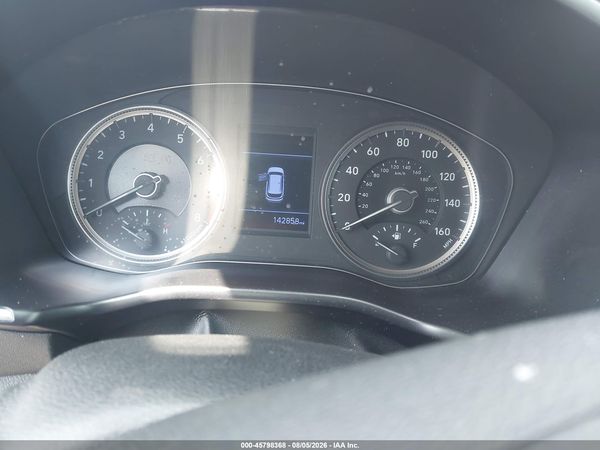 2019 HYUNDAI SANTA FE SE
