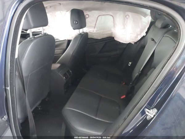 2018 JAGUAR XE 25T