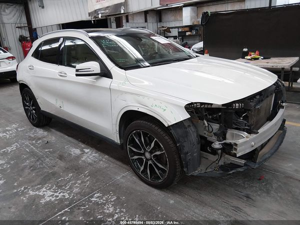 2016 MERCEDES-BENZ GLA 250 GLA250