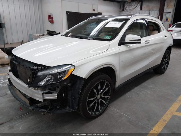 2016 MERCEDES-BENZ GLA 250 GLA250