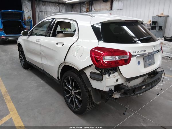 2016 MERCEDES-BENZ GLA 250 GLA250