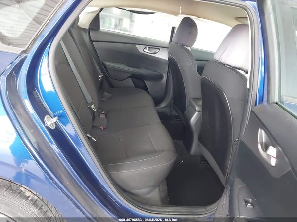 2019 KIA FORTE LXS