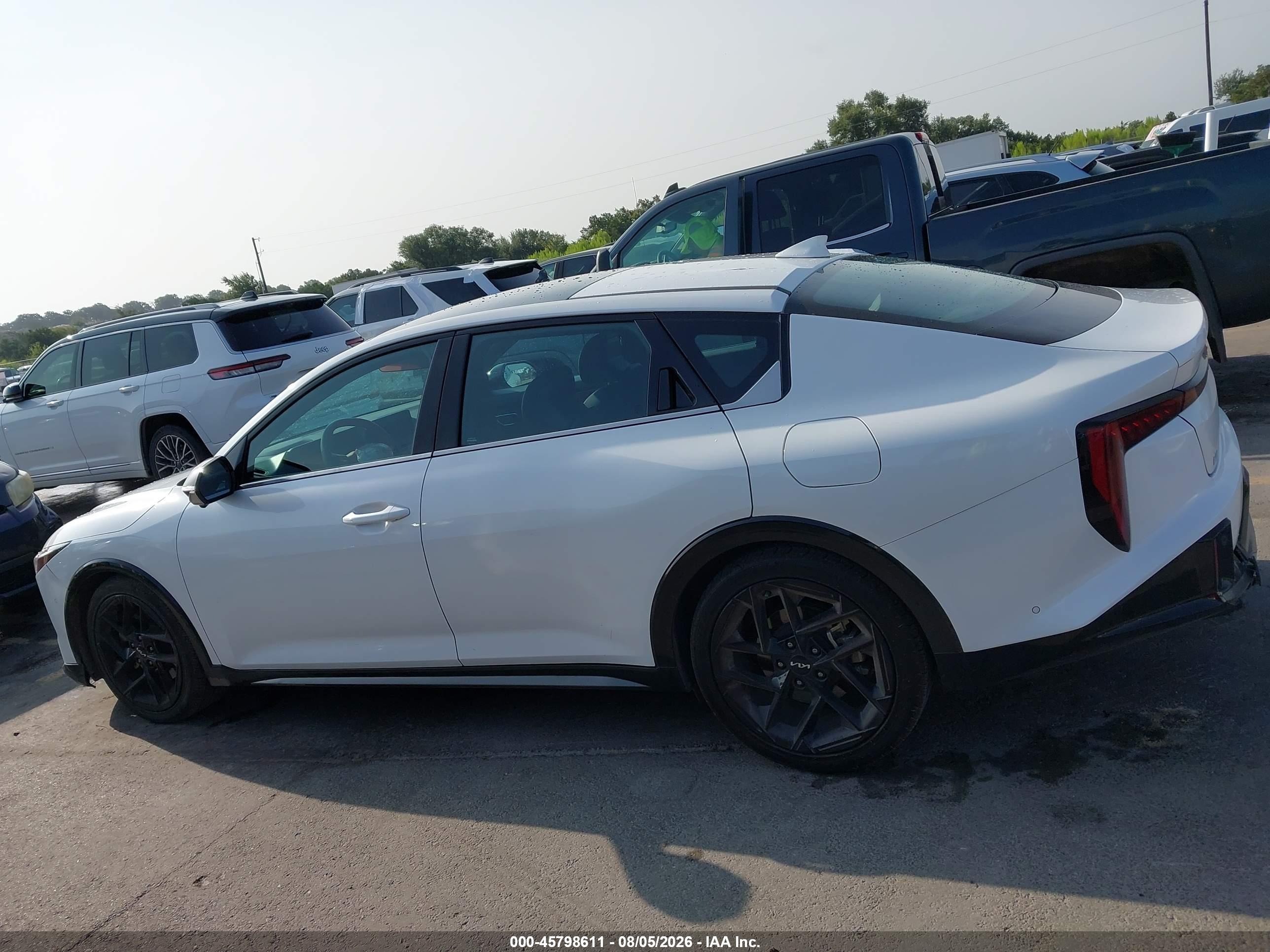2025 KIA K4 GT-LINE TURBO