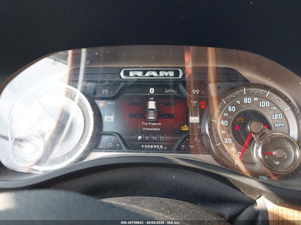 2019 RAM 1500 LONGHORN  4X4 5'7 BOX