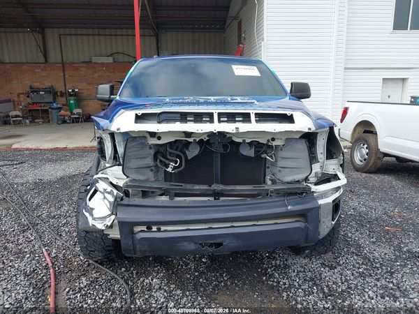 2018 TOYOTA TUNDRA SR5 5.7L V8