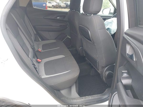 2023 CHEVROLET TRAILBLAZER AWD LT — I8