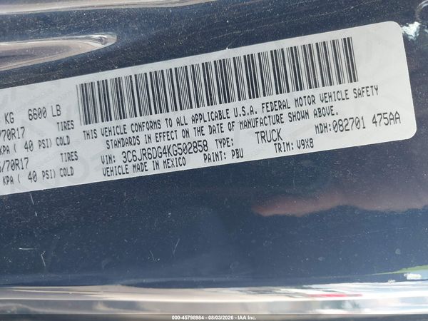 2019 RAM 1500 CLASSIC TRADESMAN  4X2 8' BOX