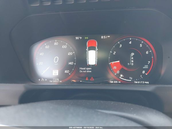 2016 VOLVO XC90 T6 MOMENTUM