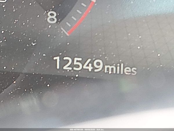 2025 NISSAN KICKS SR INTELLIGENT AWD — I118