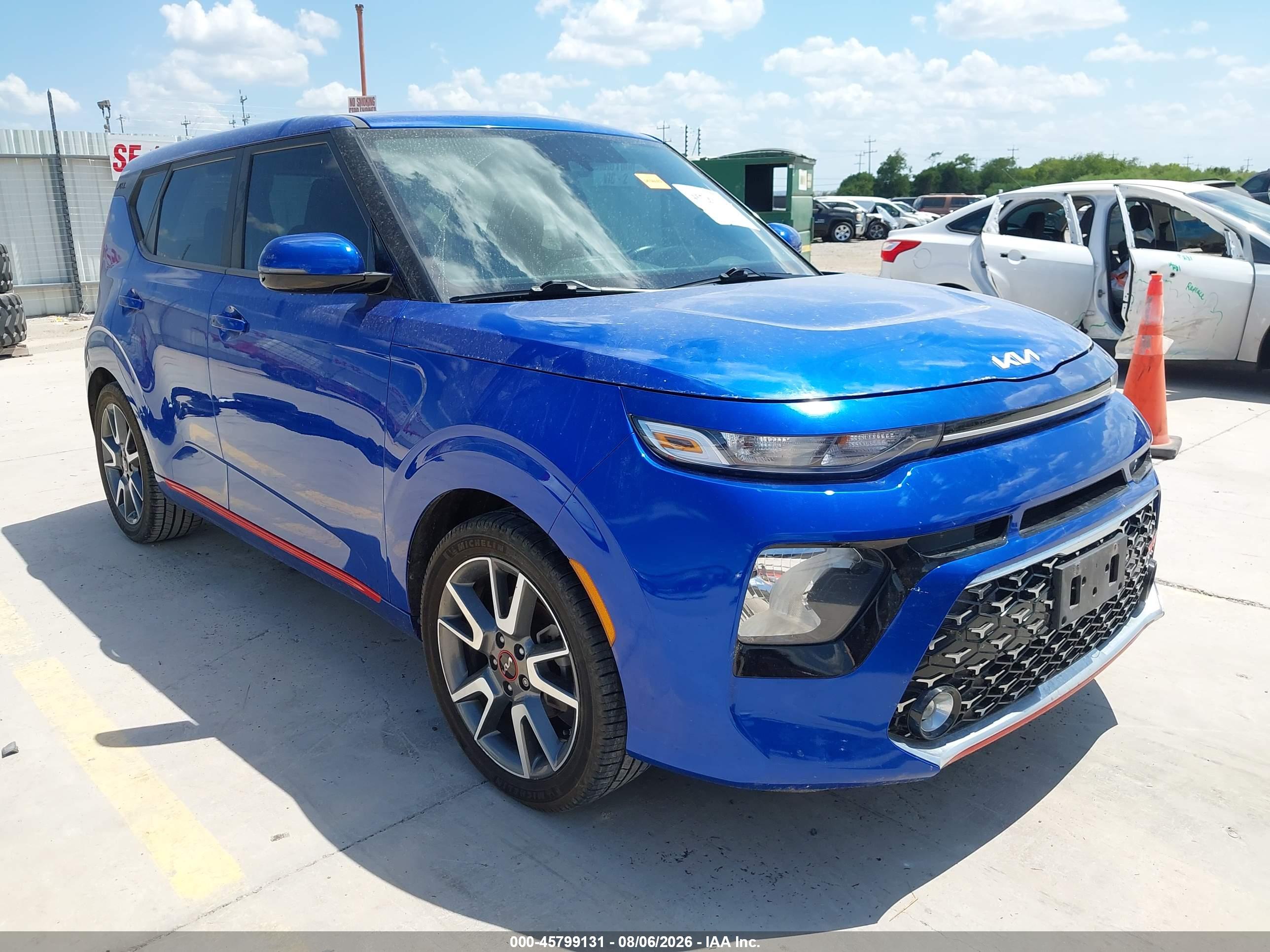 2022 KIA SOUL GT-LINE